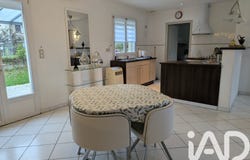 Briare, Centre-Val de Loire 45250