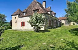 Mary, Burgundy 71300