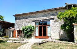 Cellefrouin, Poitou-Charentes 16260