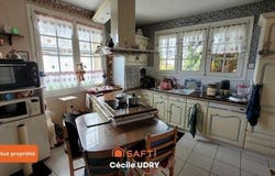 La Ville-Aux-Dames, Centre 37700