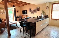 DECAZEVILLE, Midi-Pyrénées 12300