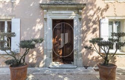 Althen-des-Paluds, Provence-Alpes-Côte-d'Azur 84210