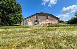 Mainzac, Poitou-Charentes 16380