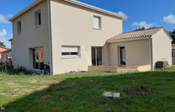 L ISLE JOURDAIN, Occitanie 32600
