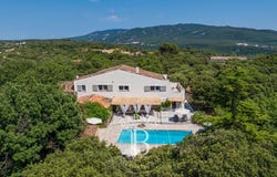 Bonnieux, Provence-Alpes-Côte-d'Azur 84480