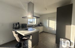 Ouzilly, Auvergne-Rhône-Alpes 86380