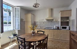 Saint-Paul-Trois-Châteaux, Drôme 26130