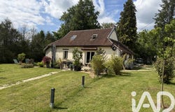 Montmirail, Grand Est 51210