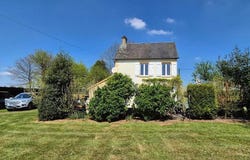 Tinchebray, Lower Normandy 61800