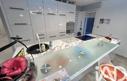 Saint-Amand-les-Eaux, Hauts-de-France 59230