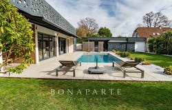 Idron, Aquitaine 64320
