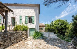 Vallauris, Provence-Alpes-Côte-d'Azur 06220