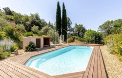 Vaugines, Provence-Alpes-Côte-d'Azur 84160