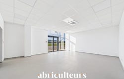Chartres, Centre-Val de Loire 28000