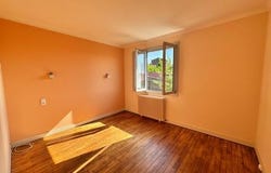 Champdeniers-Saint-Denis, Poitou-Charentes 79220