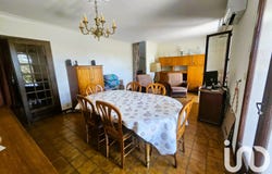 Saint-Paul-Trois-Châteaux, Auvergne-Rhône-Alpes 26130