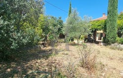 Carpentras, Provence-Alpes-Côte d'Azur 84200