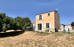 LUSSANT, Nouvelle-Aquitaine 17430