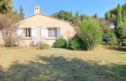 Les Angles, Languedoc-Roussillon 30133