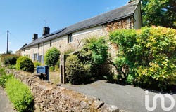 Caudan, Brittany 56850