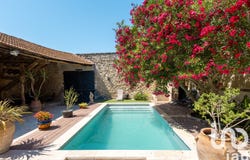 Fontvieille, Provence-Alpes-Côte d'Azur 13990
