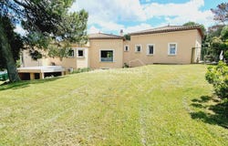 Sabran, Languedoc-Roussillon 30200