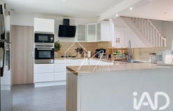 Le Plessis-Belleville, Hauts-de-France 60330