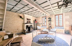 Mirambeau, Poitou-Charentes 17150