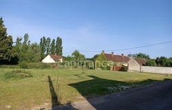 NOE, Bourgogne 89760