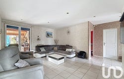 Lusigny, Auvergne-Rhône-Alpes 03230