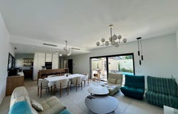 Décines-Charpieu, Rhône-Alpes 69150