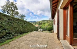 VAUGNERAY, Rhône-Alpes 69670