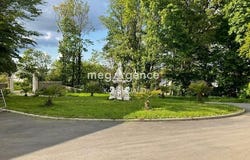 Saint-Berthevin, Pays de la Loire 53940