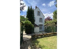 Joigny, Burgundy 89300