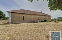 Salignac-de-Mirambeau, Poitou-Charentes 17130