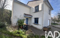 Thiers, Auvergne-Rhône-Alpes 63300