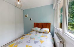Rue Marietton, Écully, Auvergne-Rhône-Alpes 69130