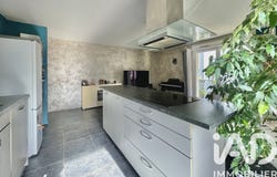 Grenoble, Auvergne-Rhône-Alpes 38100