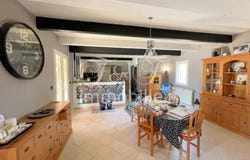 Saint-Saturnin-lès-Apt, Provence-Alpes-Côte-d'Azur 84490