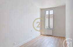 Remoulins, Gard 30210