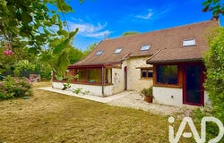 Pougny, Bourgogne-Franche-Comté 58200