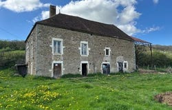 PRECY SOUS THIL, Bourgogne 21390