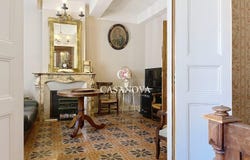Pézenas, Languedoc-Roussillon 34120