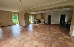 SOISSONS, Hauts-de-France 02200
