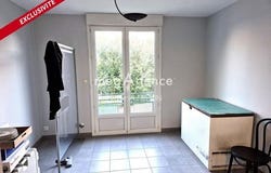 Laval, Pays de la Loire 53000