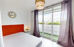 Rue du Parc, Bron, Auvergne-Rhône-Alpes 69500