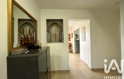 Senlis, Hauts-de-France 60300