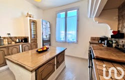 Châteaurenard, Provence-Alpes-Côte d'Azur 13160