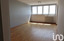 Roubaix, Hauts-de-France 59100