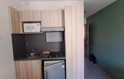 REIMS, Champagne-Ardenne 51100